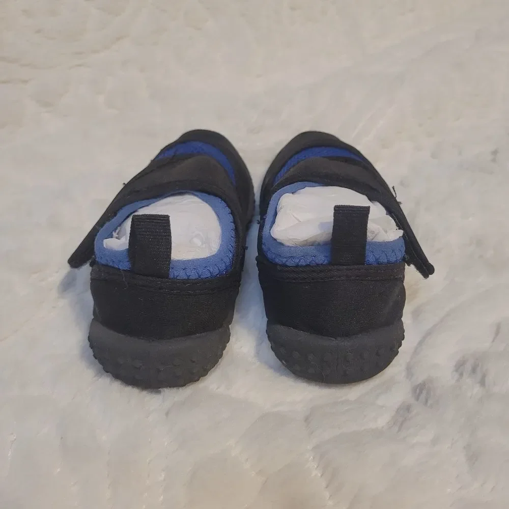 Athletech Water Shoes Blue Black Grip Bottom Shower Pool Unisex Childs Size 7-8
